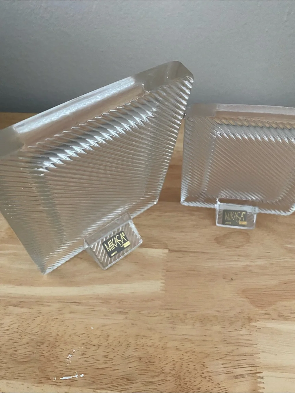 Mikasa Clear Glass Textured Photo Frame Pair
